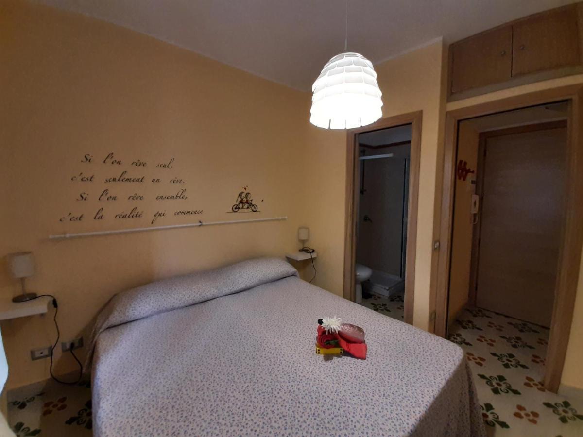 Perla Marina Apartment Cefalu Luaran gambar